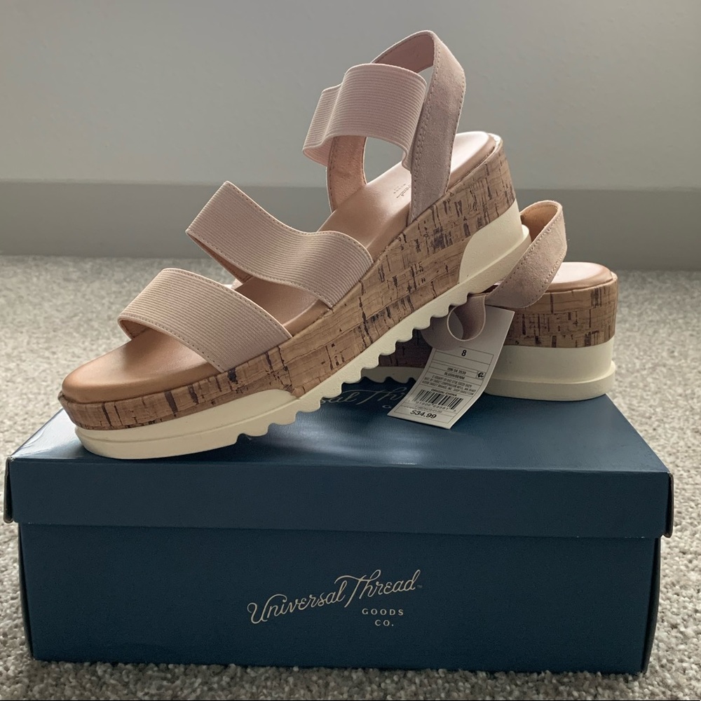 Women’s platform pumps - universal thread - Picture 2 of 7